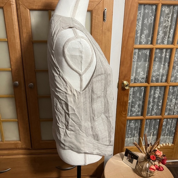 MOSSIMO DUTTY METALLIC THREAD VEST WITH EMBROIDERY - Picture 9 of 16